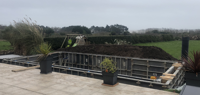 Construction de piscine béton banché vibré morbihan