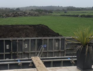 Piscine béton Morbihan par un professionnel de la construction