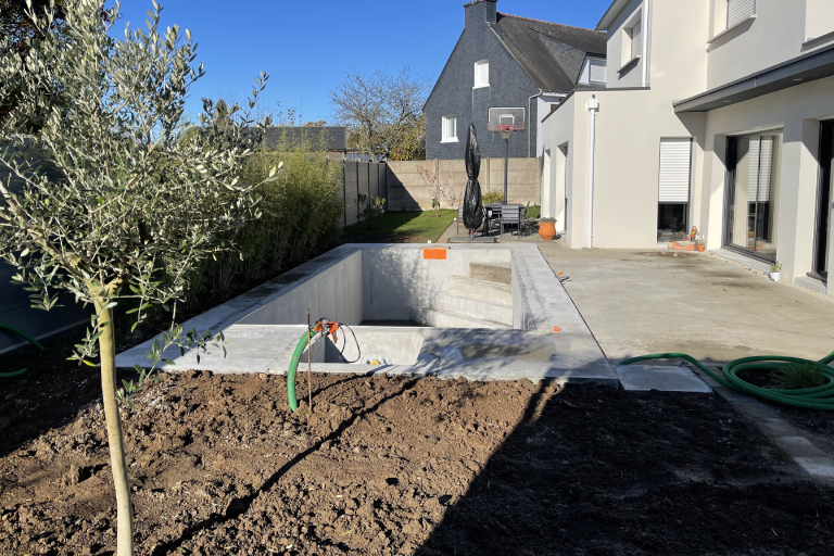 creation-piscine-plescop-beton-mgw-morbihan